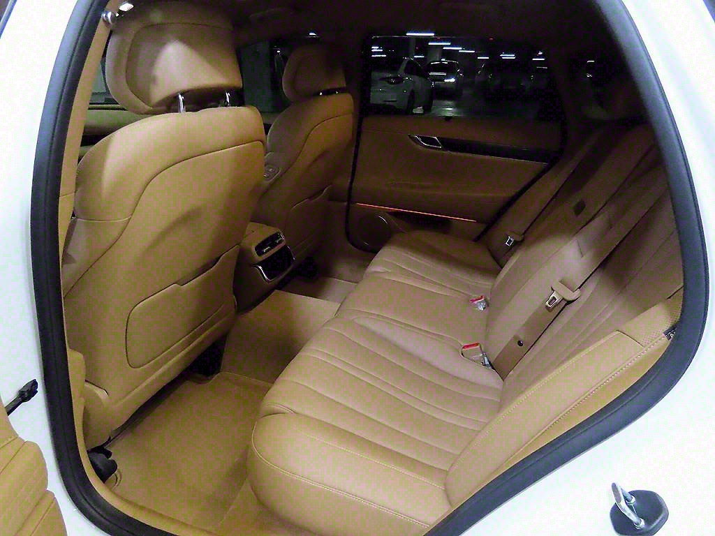 GENESIS G80 RG3 2024