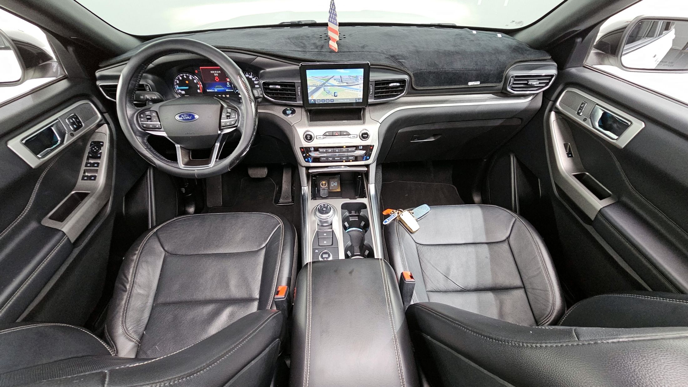 FORD EXPLORER 2020
