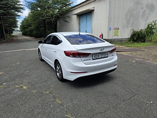 HYUNDAI AVANTE AD 2017