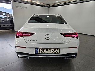 MERCEDES BENZ CLA-CLASS C118 2024