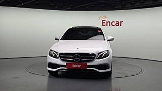 MERCEDES BENZ E-CLASS W213 2020