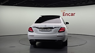 MERCEDES BENZ E-CLASS W213 2020