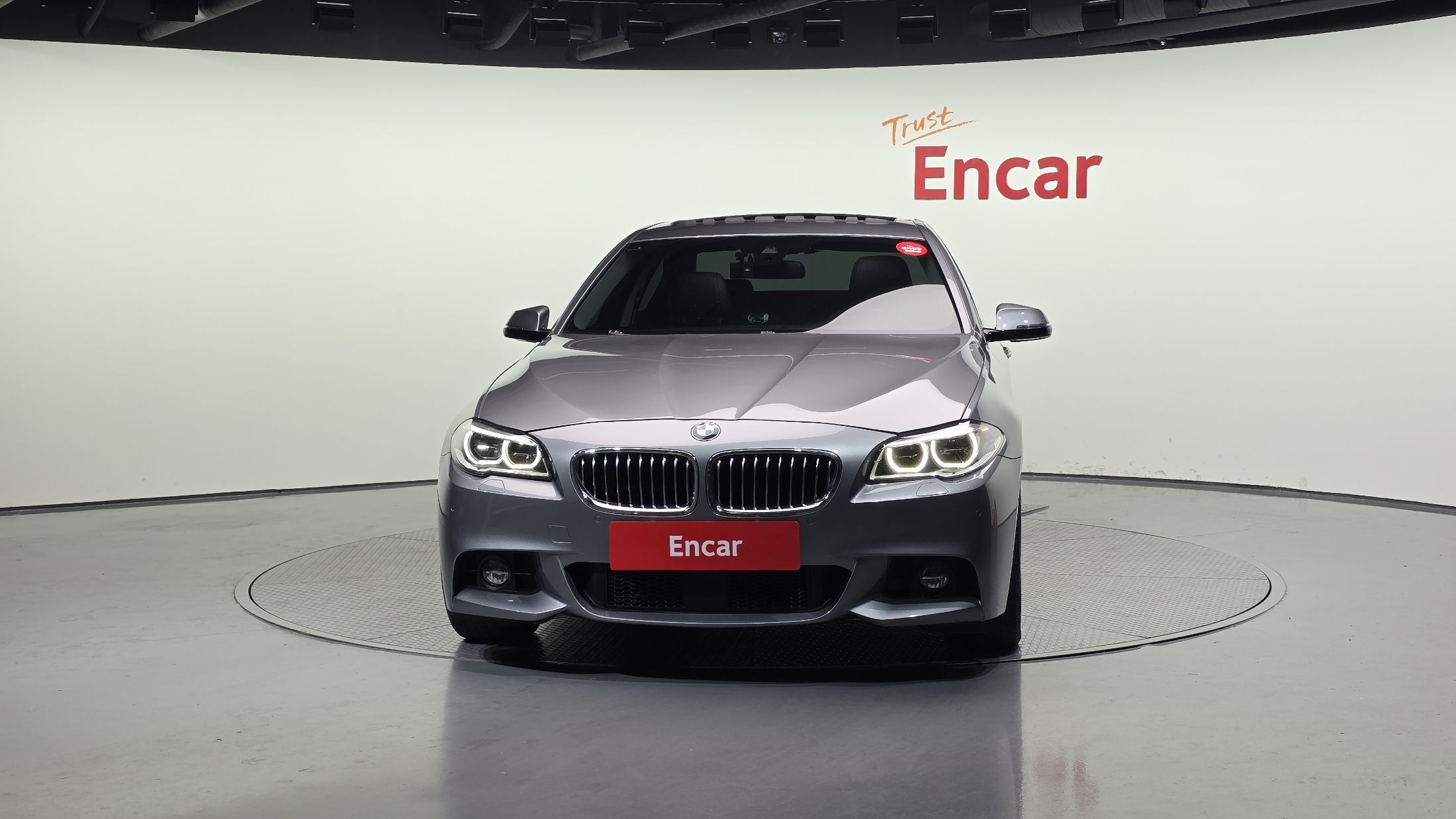 BMW 5-SERIES F10 2016