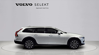 VOLVO V90 CROSS COUNTRY 2024