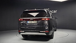 KIA CARNIVAL 2022