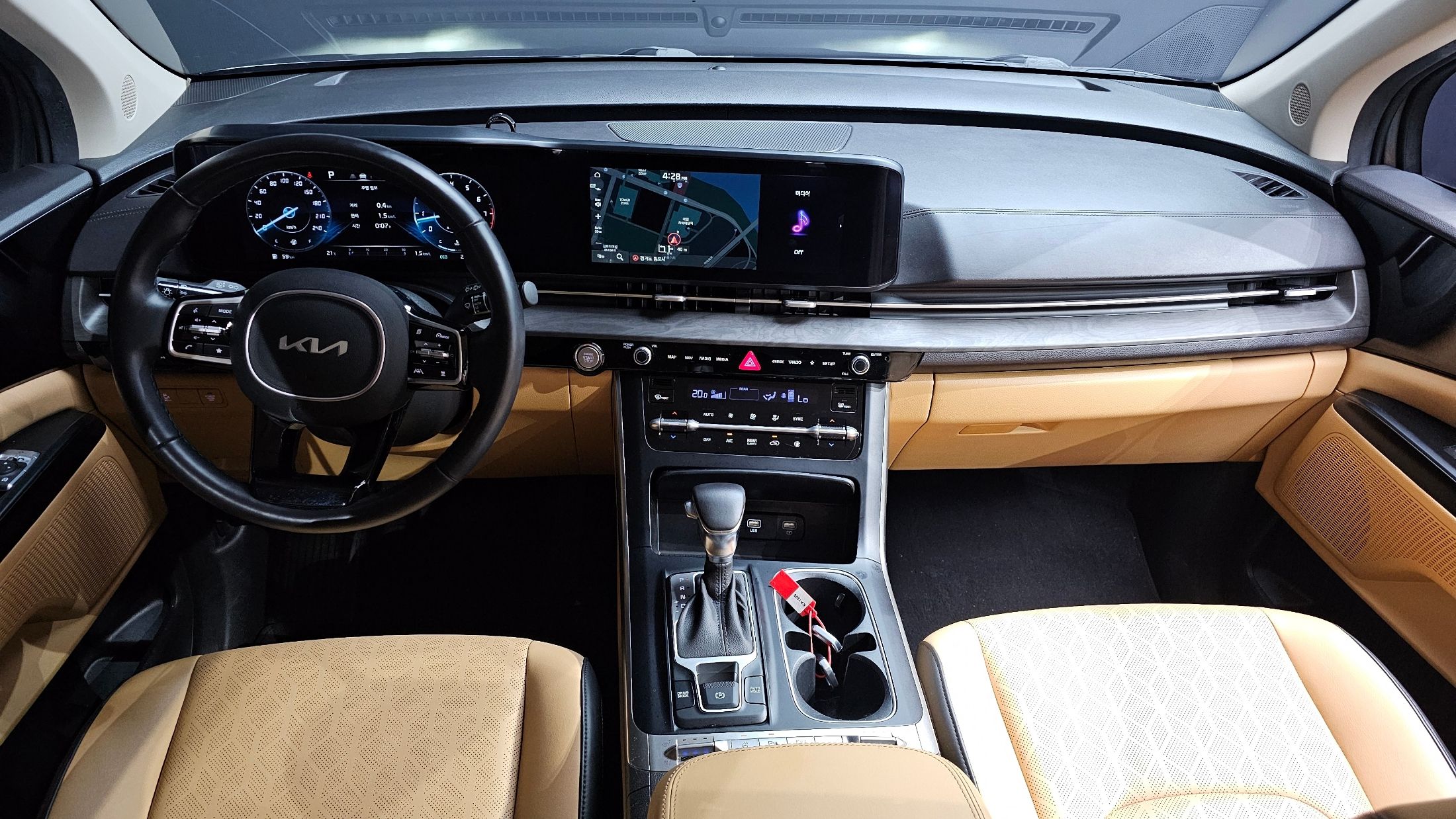 KIA CARNIVAL 2022