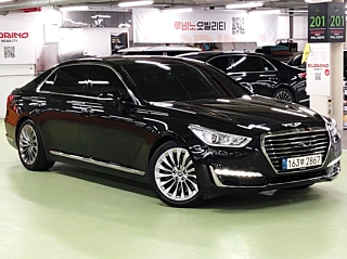 GENESIS EQ900 2018