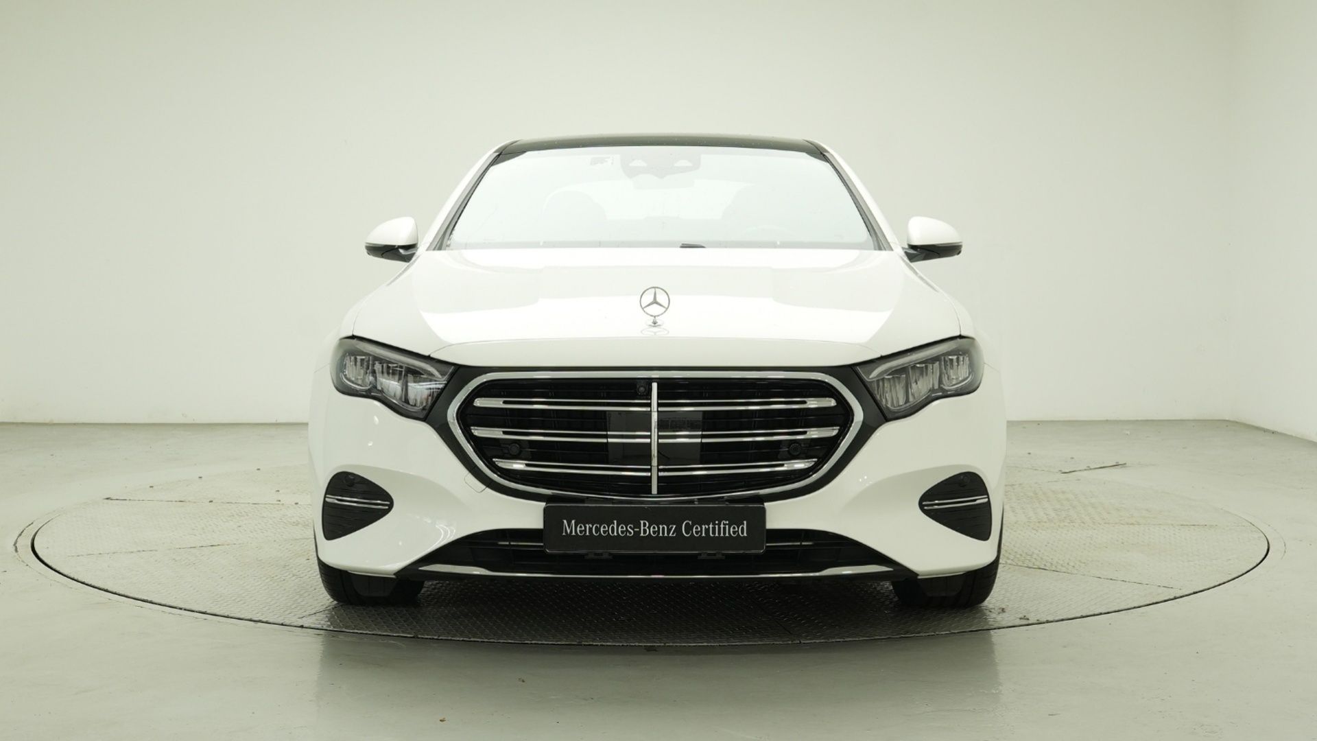 MERCEDES BENZ E-CLASS W214 2024