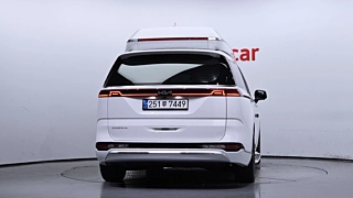 KIA CARNIVAL 2023