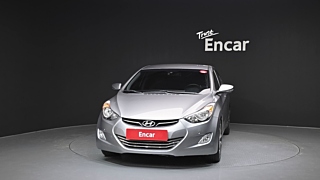 HYUNDAI AVANTE MD 2013