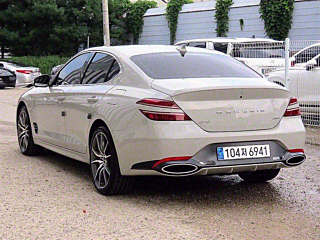 GENESIS G70 2023