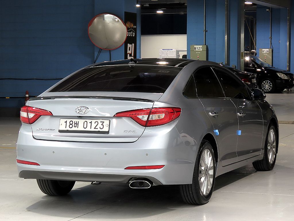 HYUNDAI SONATA LF 2016