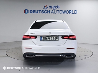 MERCEDES BENZ E-CLASS W213 2020