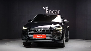 AUDI Q8 4M 2021