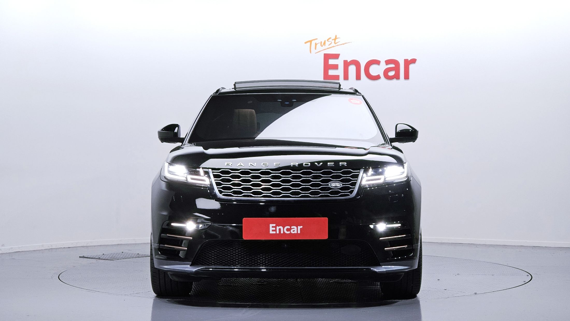 LAND ROVER RANGE ROVER VELAR 2019