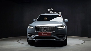 VOLVO XC90 2021