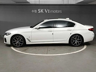 BMW 5-SERIES G30 2021