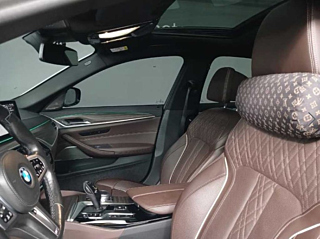 BMW 5-SERIES G30 2021