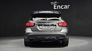MERCEDES BENZ GLA-CLASS X156 2018