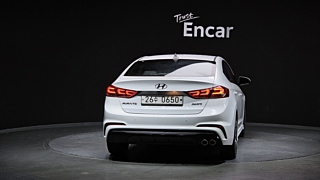 HYUNDAI AVANTE AD 2016
