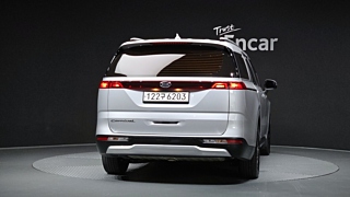 KIA CARNIVAL 2021
