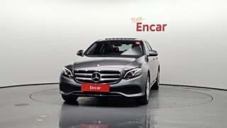 MERCEDES BENZ E-CLASS W213 2017