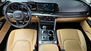 KIA CARNIVAL 2023
