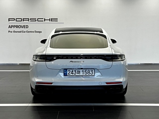 PORSCHE PANAMERA 971 2022
