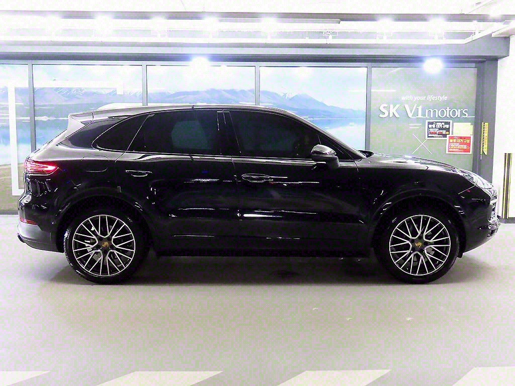 PORSCHE CAYENNE PO536 2019