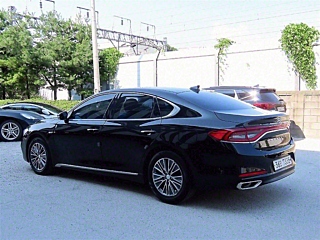 HYUNDAI GRANDEUR IG HYBRID 2018
