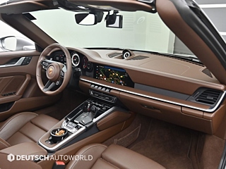 PORSCHE 911 992 2024