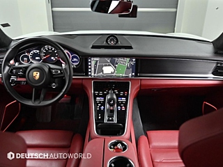 PORSCHE PANAMERA 971 2022