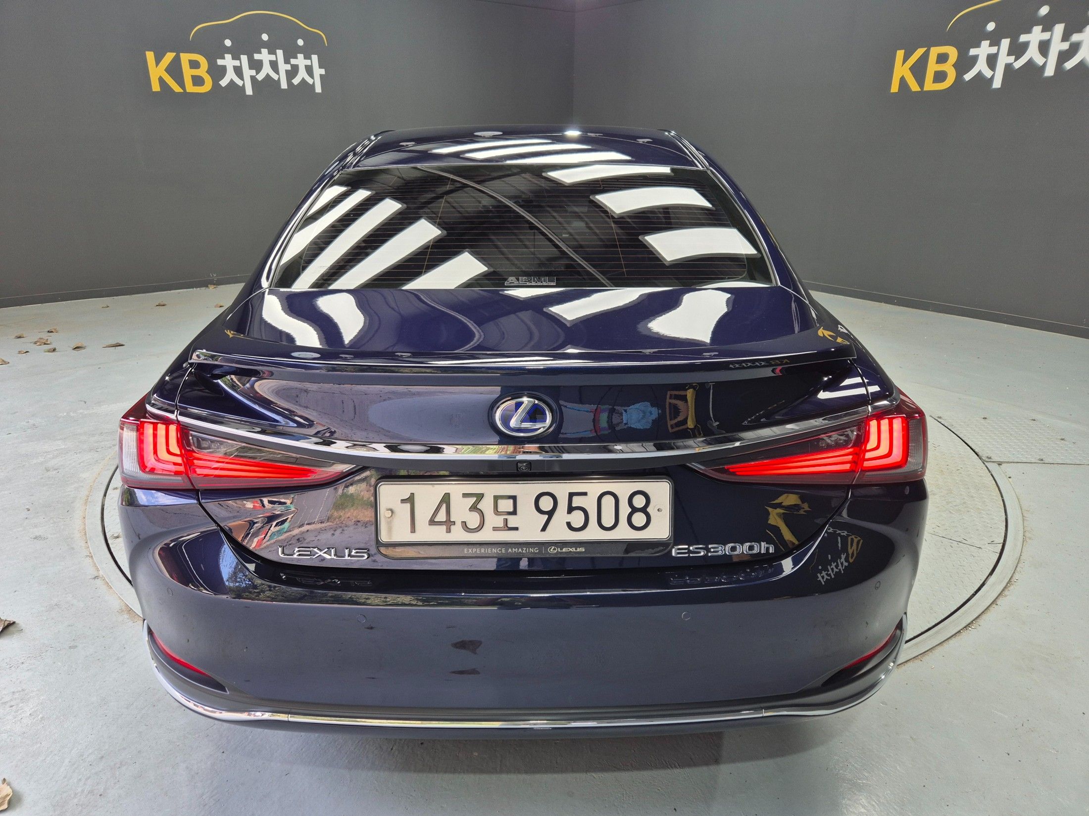 LEXUS ES300H 2020
