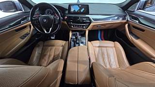 BMW 5-SERIES G30 2017