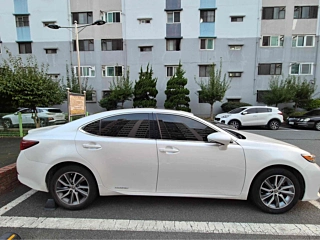 LEXUS ES300H 2017