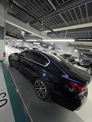 BMW 5-SERIES G30 2022