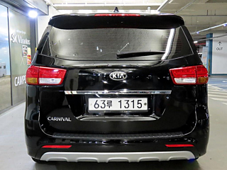 KIA CARNIVAL 2017