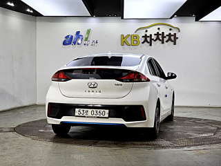 HYUNDAI IONIQ HYBRID 2016
