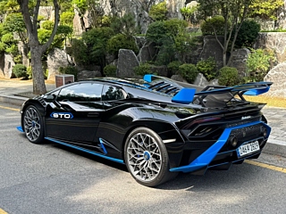 LAMBORGHINI HURACAN 2022