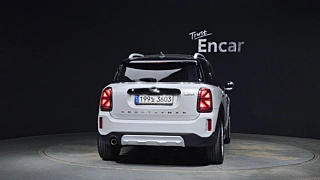 MINI COUNTRYMAN COOPER 2021
