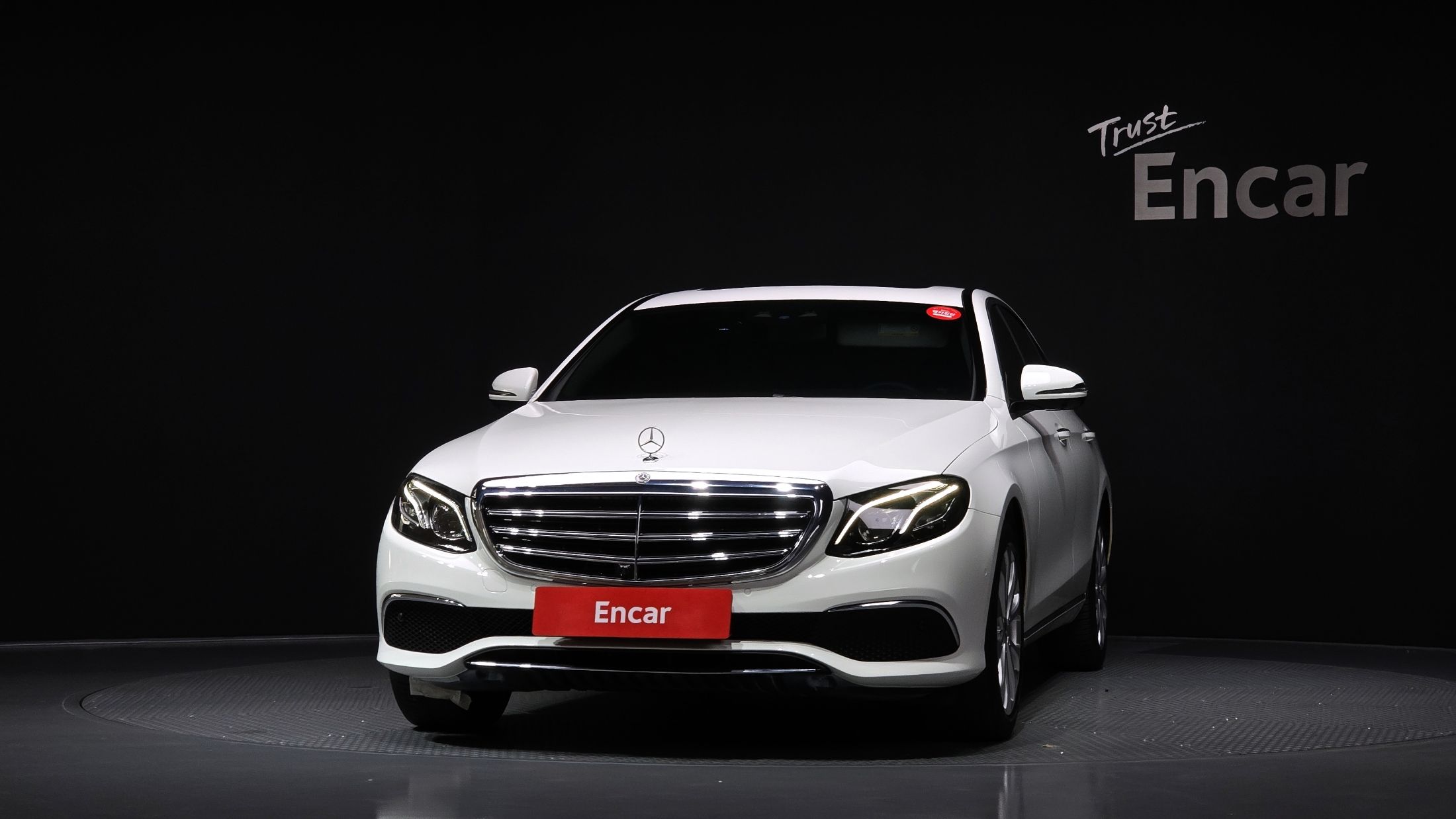 MERCEDES BENZ E-CLASS W213 2018