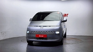HYUNDAI STARIA 2024