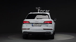 AUDI Q5 FY 2022