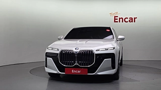 BMW 7-SERIES G70 2024