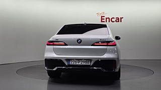 BMW 7-SERIES G70 2024
