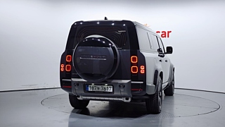 LAND ROVER DEFENDER L663 2024
