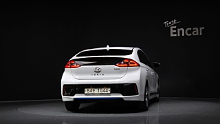 HYUNDAI IONIQ HYBRID 2016