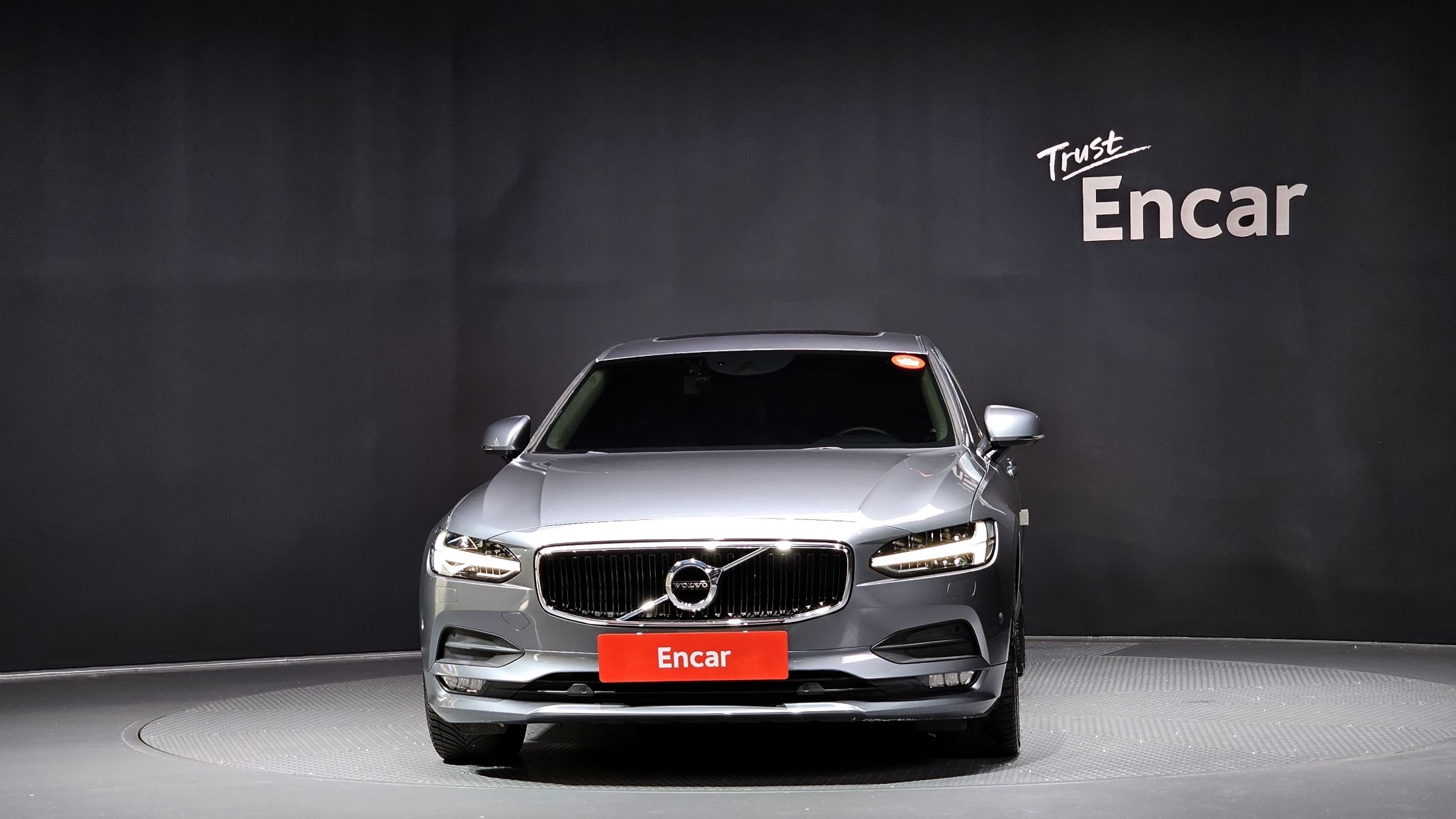 VOLVO S90 2019