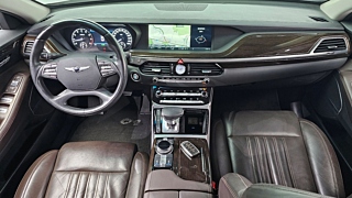 GENESIS EQ900 2017
