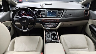 KIA CARNIVAL 2018